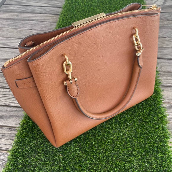 Michael Kors Rochelle - Picture 2 of 4